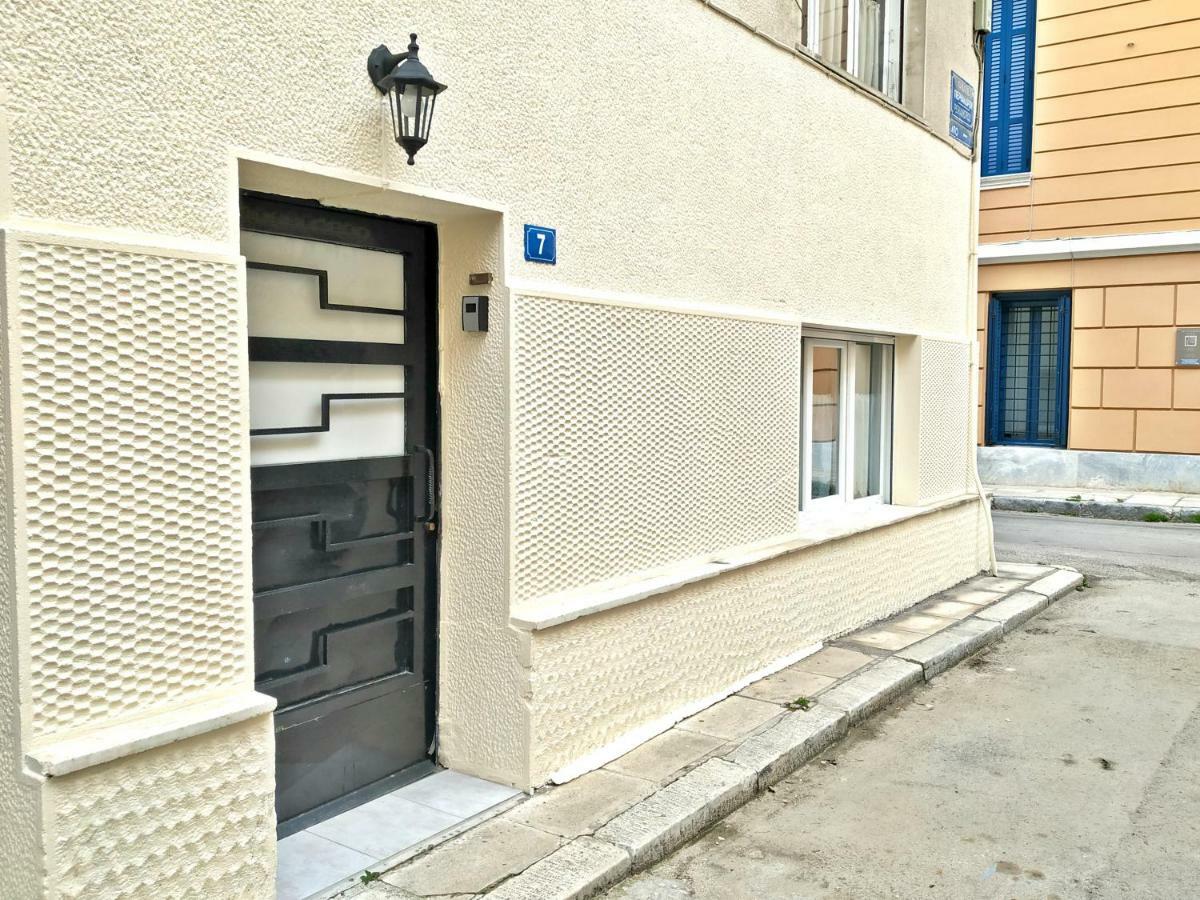 شقة By The Acropolis, In The Heart Of Plaka! أثينا المظهر الخارجي الصورة